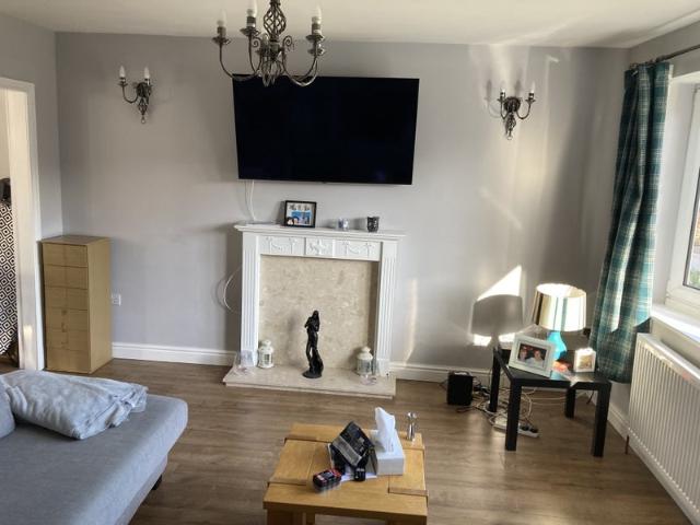 Room for rent in Burnedge, Greater Manchester