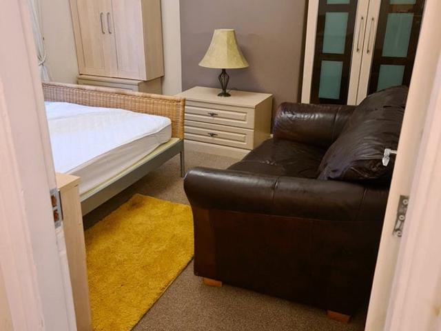 Room for rent in Winton, Salford