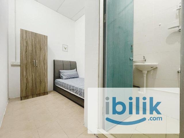 Room for rent in Wellesley, Penang
