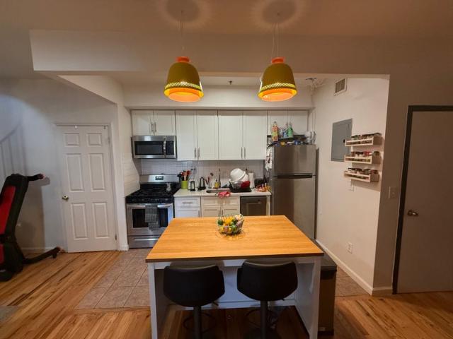 Room for rent in Kings County, New York