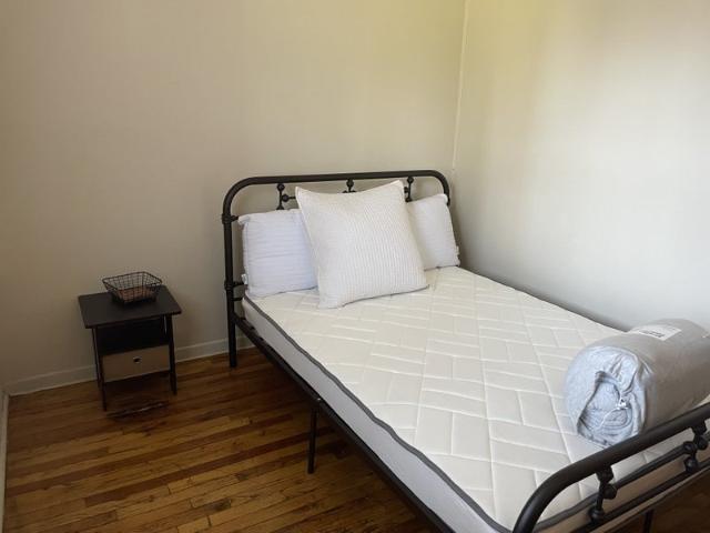 Room for rent in Arverne, New York