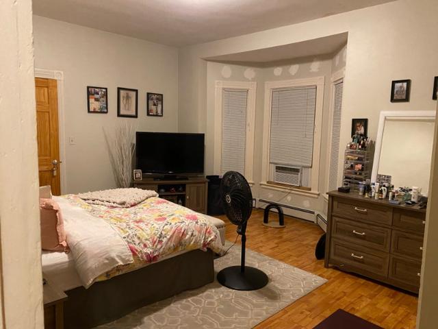 Room for rent in Orange - Addison, Chelsea