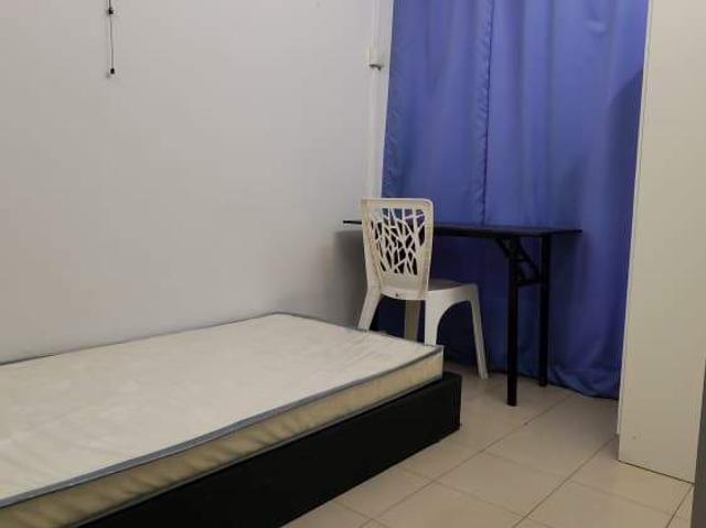 Room for rent in Petaling, Damansara Damai