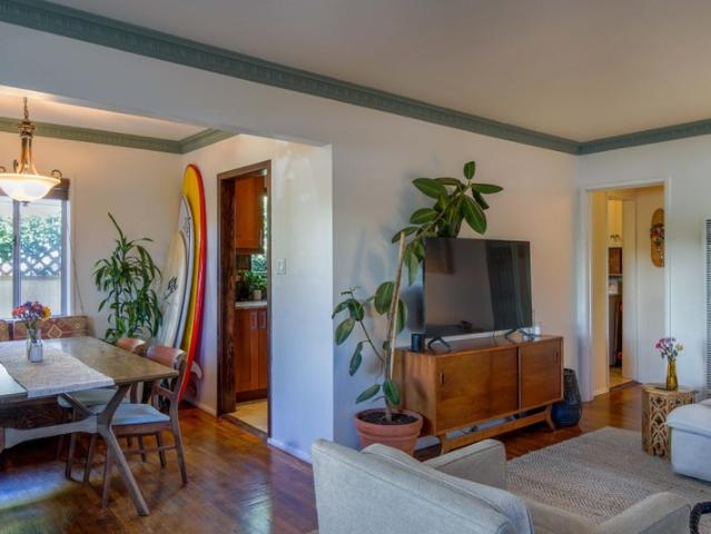 Room for rent in Canoga Park, California