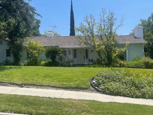 Room for rent in San Marino, California