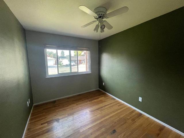 Room for rent in Chico, Butte County