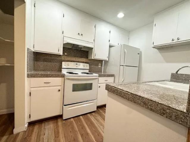 Room for rent in Mather, California