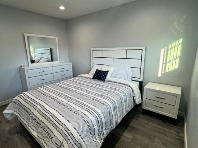 Room for rent in Carson, California