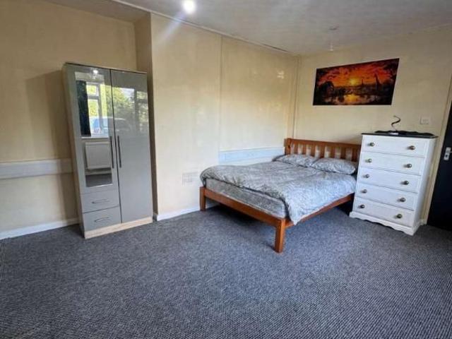 Room for rent in Warstock, West Midlands