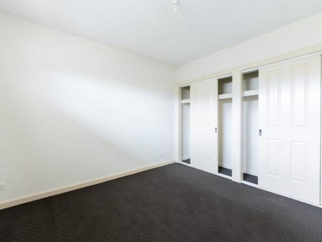 Room for rent in Camerons Creek, Victoria