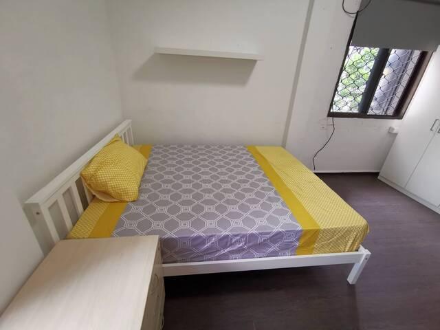 Room for rent