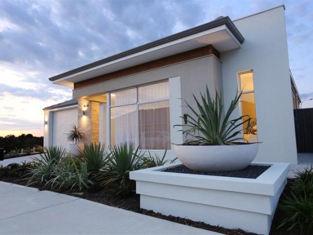 Cottage for sale in Anketell, Western Australia