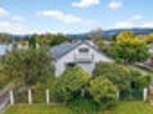 House for sale in Pauatahanui, Wellington