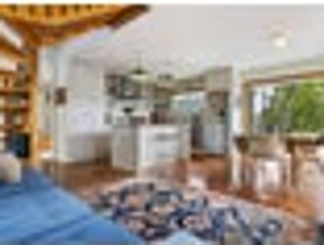 House for sale in Balmoral