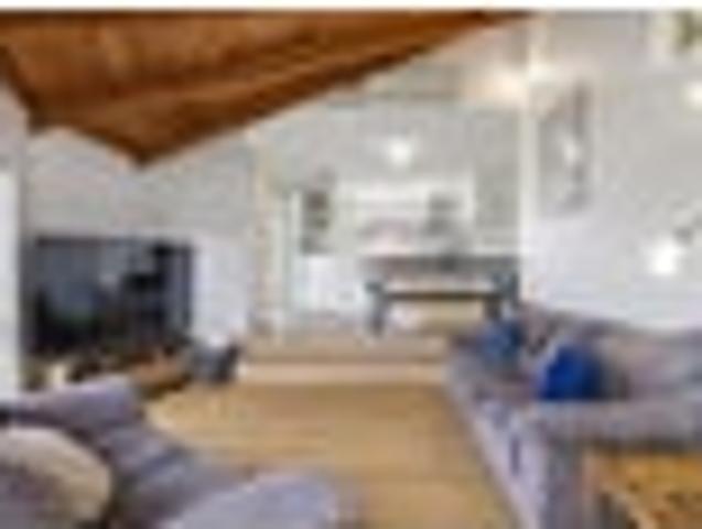 House for sale in Awhitu