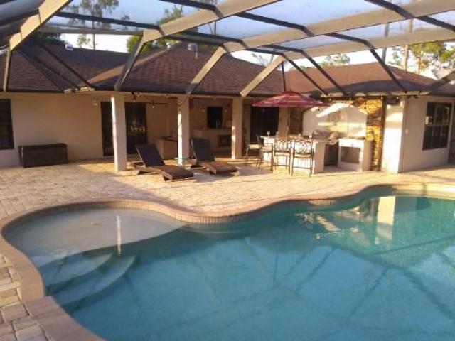 Room for rent in Naples, Florida