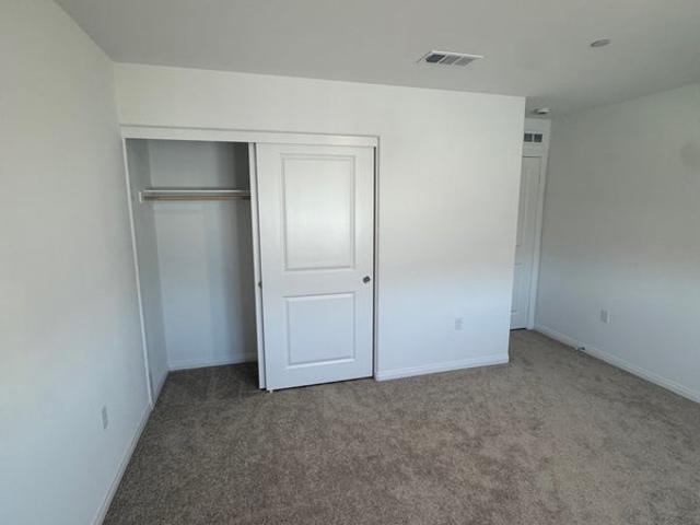 Room for rent in Moreno Valley, California