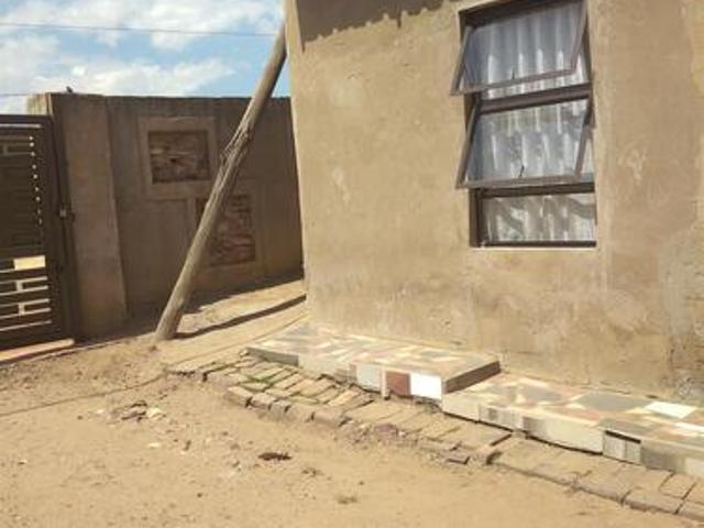 Room for rent in Moletsane, Soweto