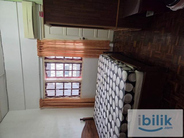 Room for rent in Kuching, Bahagian Kuching