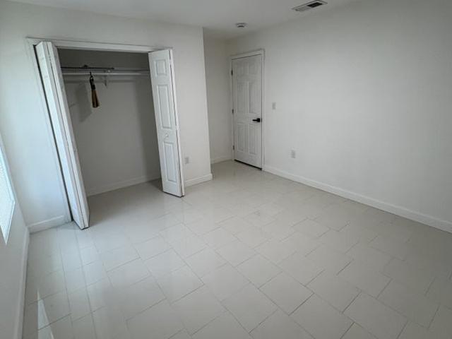 Room for rent in Tampa, Florida