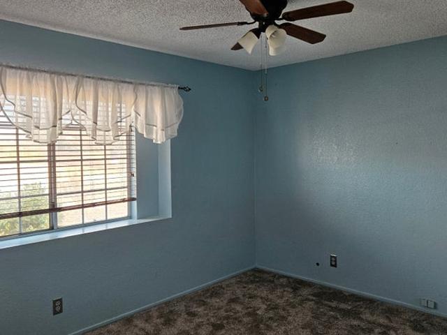 Room for rent in Apple Valley, California