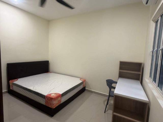 Room for rent in Petaling, Damansara Damai