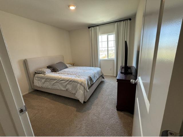 Room for rent in Winchester, California