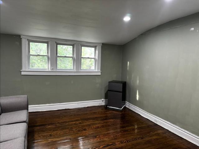 Room for rent in River Edge, Bergen County