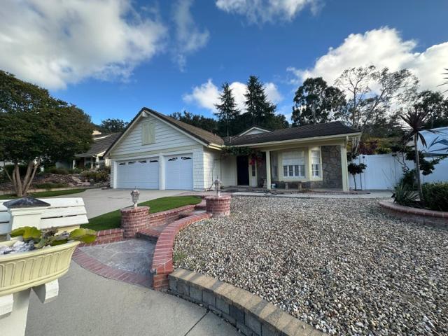 Room for rent in Newbury Park, California