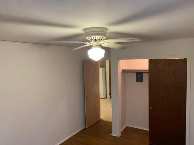 Room for rent in Clarendon Hills, Illinois