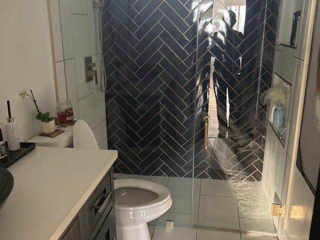 Room for rent in California
