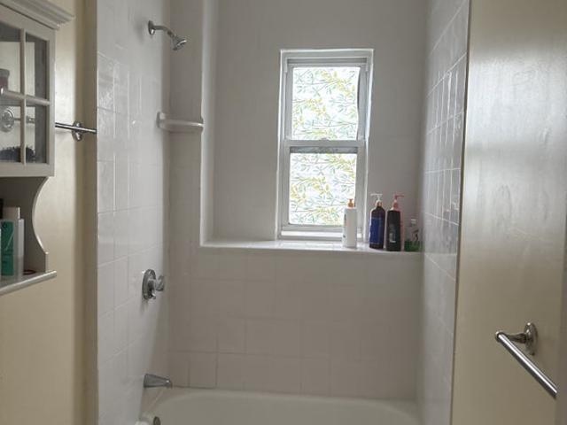 Room for rent in Mount Ida, Boston