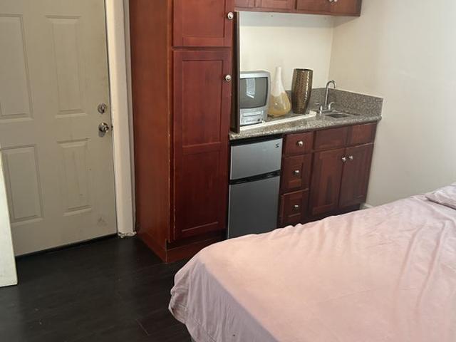 Room for rent in Oakland, California