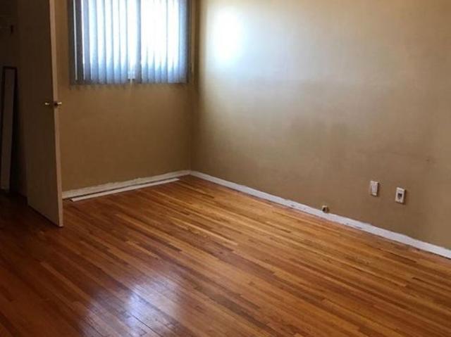 Room for rent in New York