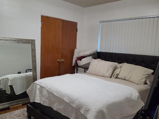 Room for rent in La Habra, California