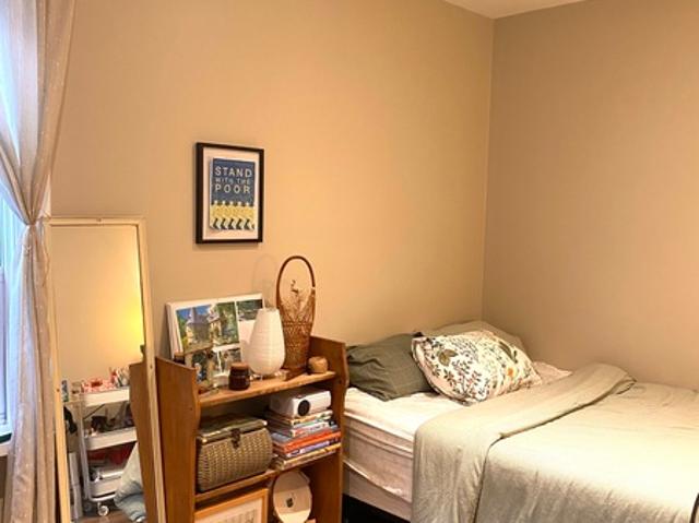 Room for rent in Toronto