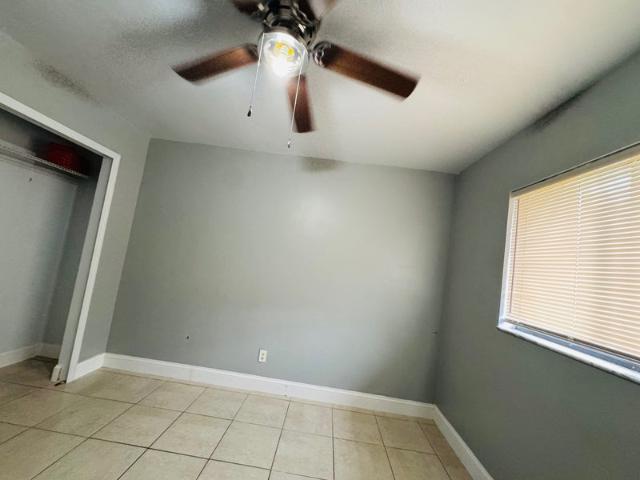 Room for rent in San Carlos Park, Lee County