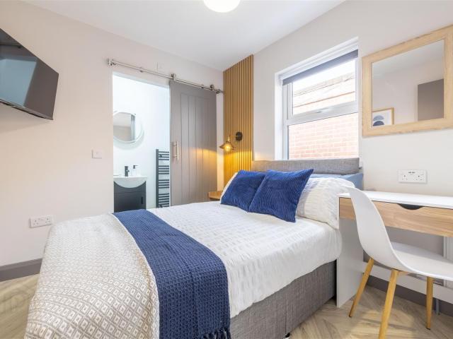 Room for rent in Willowfield, Northern Ireland