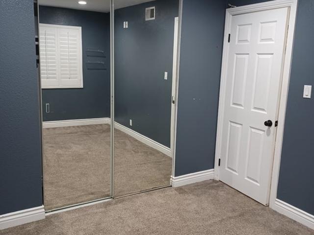 Room for rent in Simi Valley, California