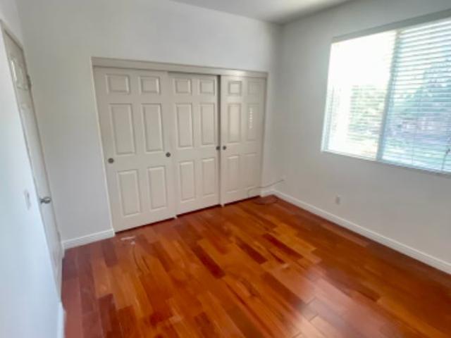 Room for rent in California