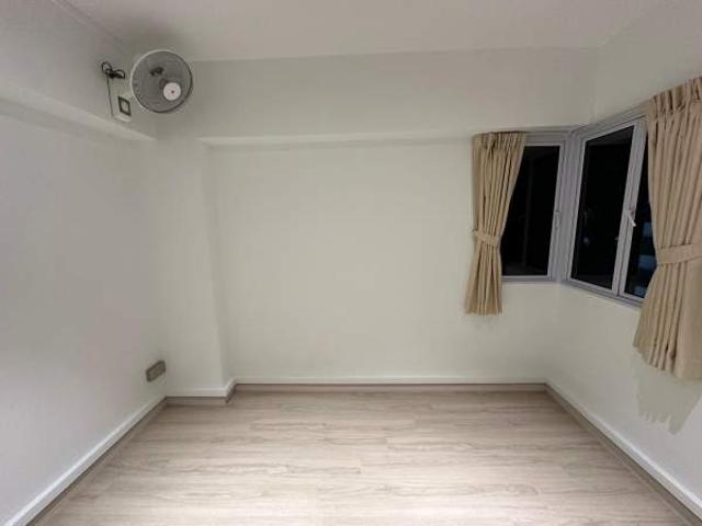 Room for rent in 23 North West