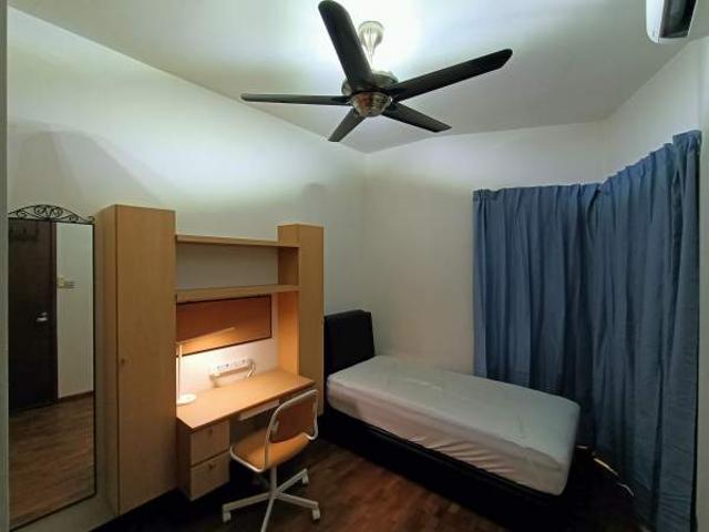Room for rent