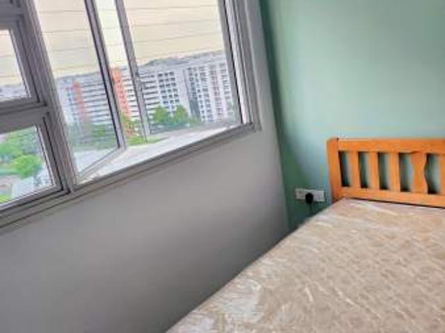 Room for rent in 23 North West