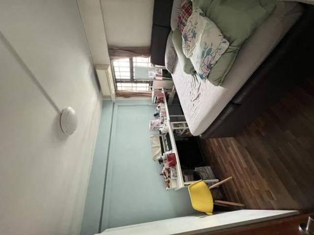 Room for rent in Geylang