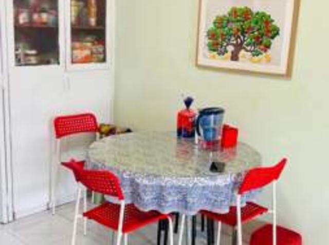 Room for rent in Geylang, 14 Central East, Eunos