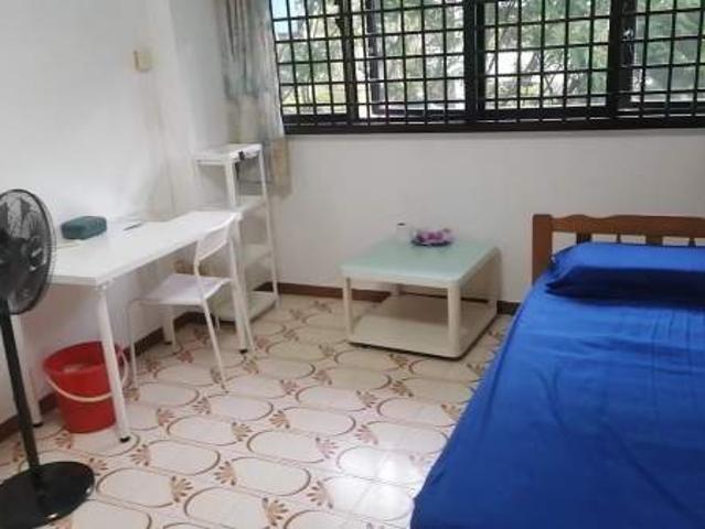 Room for rent in Geylang