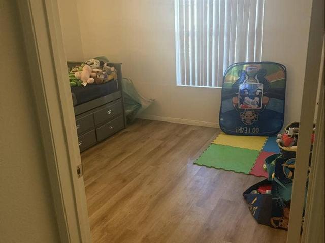 Room for rent in Ocean View Hills, San Diego