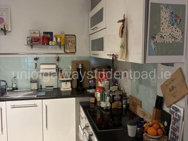 Room to rent in Gaillimh, Connacht