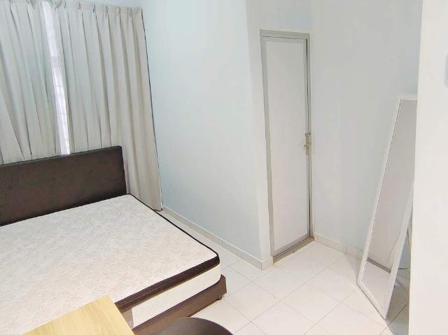Room for rent in Malaka
