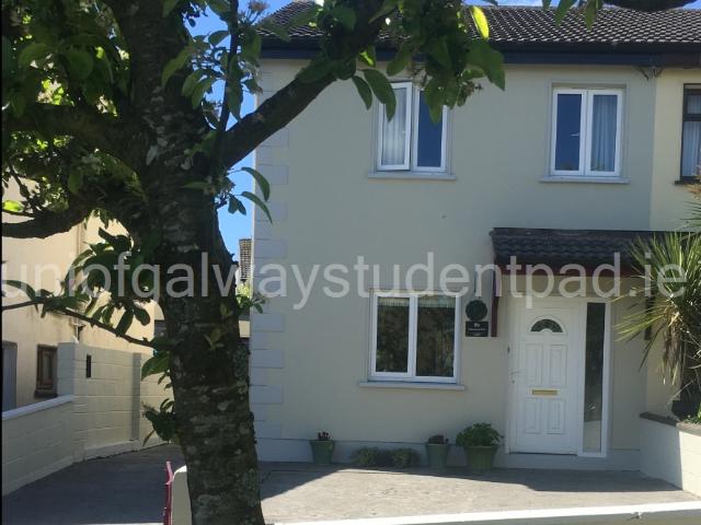 Room to rent in Gaillimh, Connacht